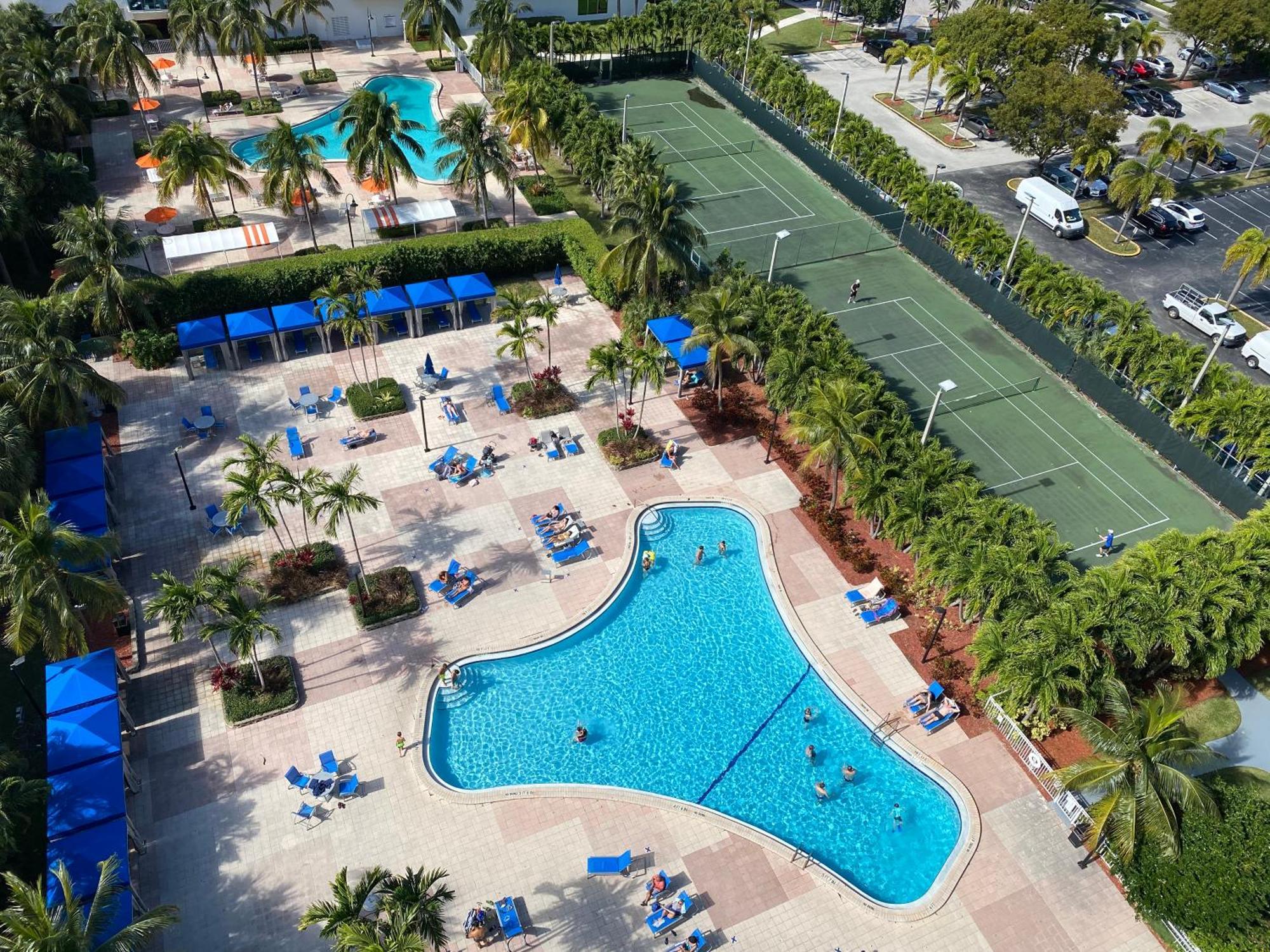 Sunny Isles, Beach Life! Parking Included Miami Beach Exterior photo