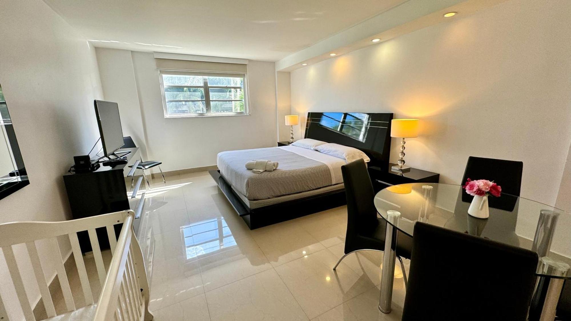 Sunny Isles, Beach Life! Parking Included Miami Beach Exterior photo